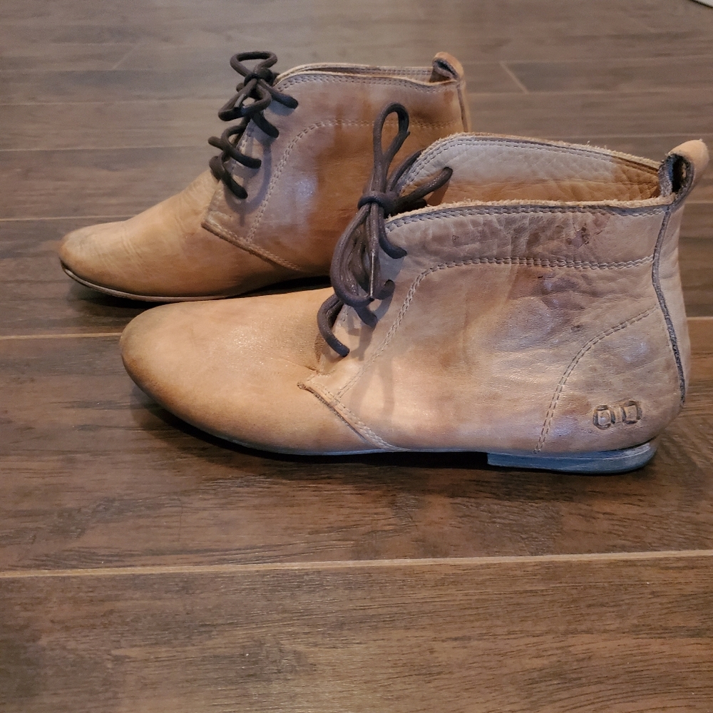 Like New Bed Stu Leather Tie Booties Size 6.5
